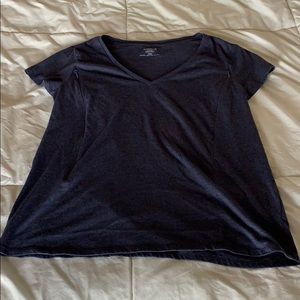 V-neck nursing motherhood maternity t-shirt